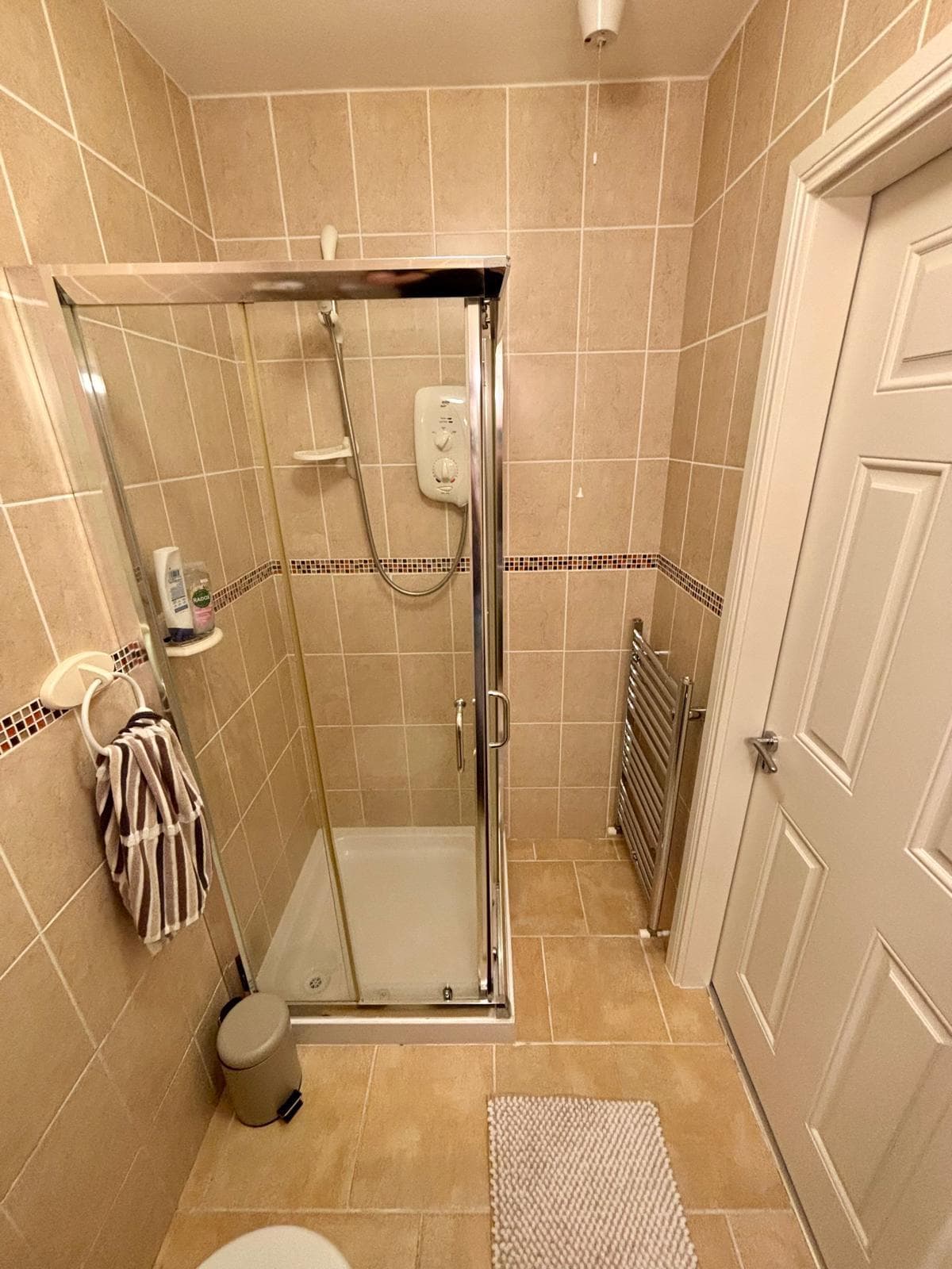 En-suite bathroom